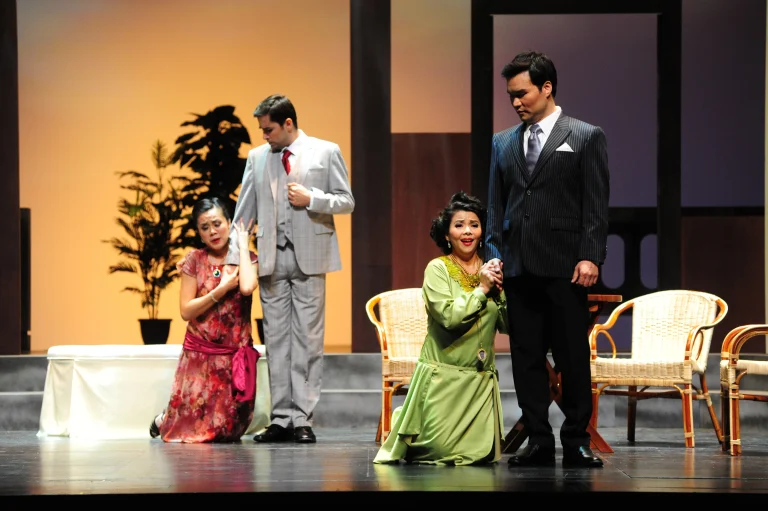 Rachelle and Byeong In Cosi Fan Tutte